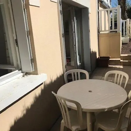2 Pieces En Rez De Jardin - 꺄부흐